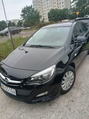 Opel Astra J ver-1-6-active 2017