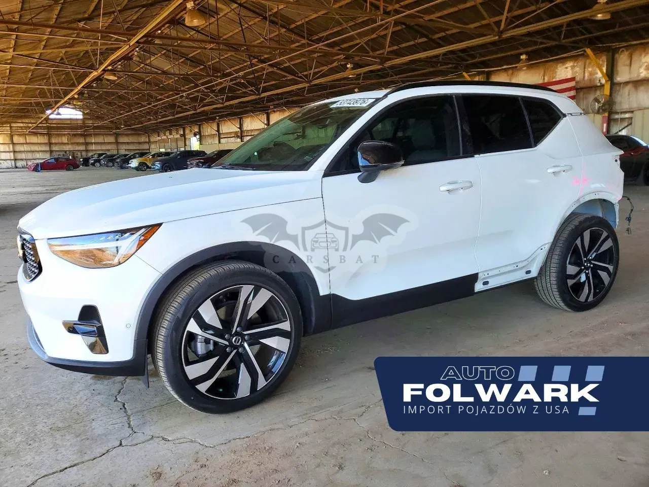 Volvo XC40 2025