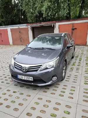 Toyota Avensis III 2.0 D-4D Style 2014