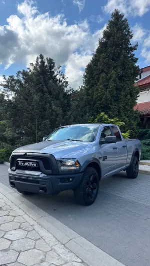 Dodge RAM 5.7 4x4 2020