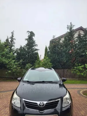 Toyota Avensis III 2011