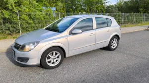 Opel Astra H 1.6 Enjoy 2006