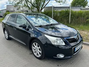 Toyota Avensis III 2.2 D-4D Prestige 2010