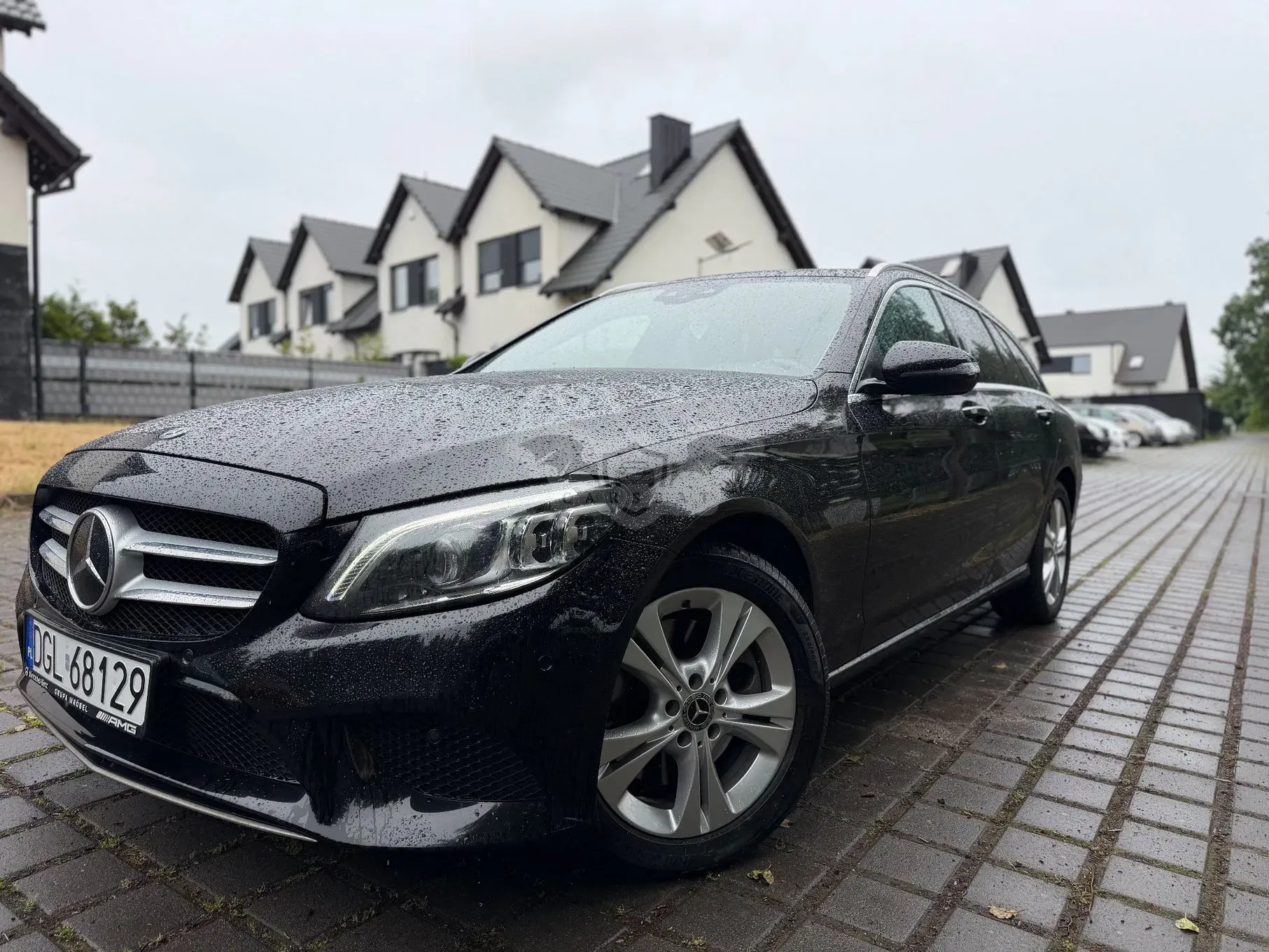 Mercedes-Benz C W205 300 d 4MATIC 9G-TRONIC 2019