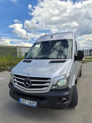 Mercedes-Benz Sprinter 2011