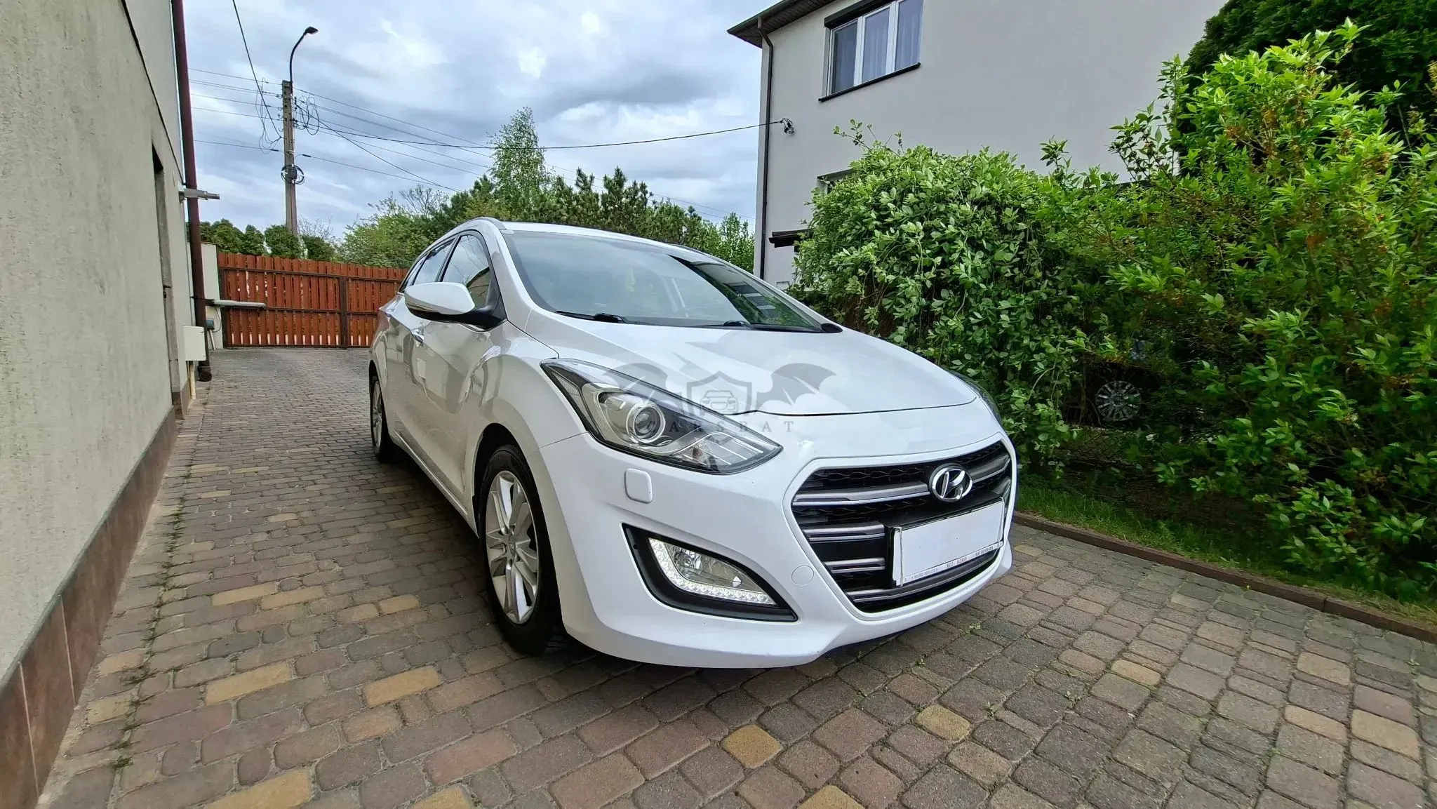 Hyundai i30 II Kombi 1.6 GDi DCT Premium 2016