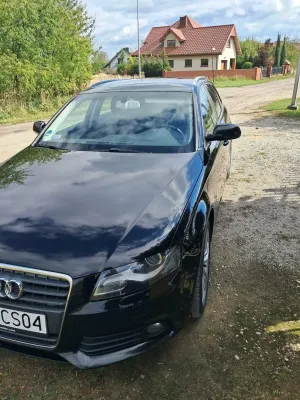 Audi A4 B8 2.0 TDI DPF 2011