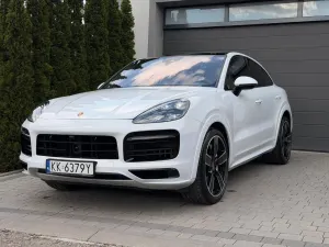 Porsche Cayenne III GTS Tiptronic S 2020