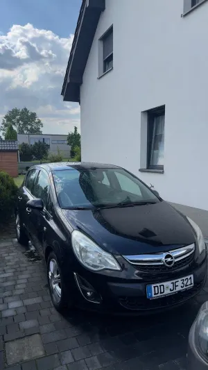 Opel Corsa D 2011