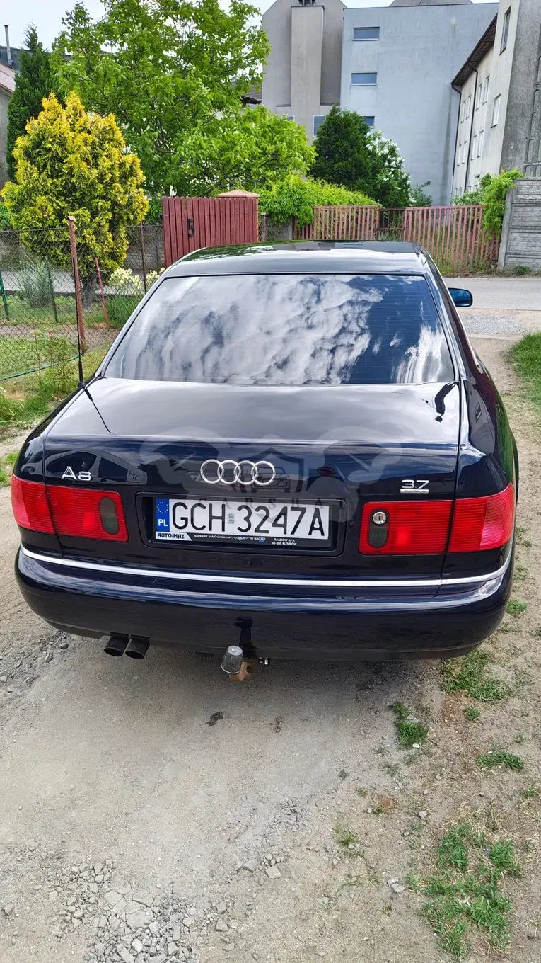 Audi A8 D2 3.7 Quattro Tiptronic 2000