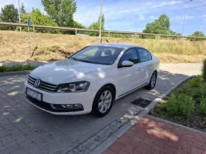 Volkswagen Passat B7 1.6 TDI Trendline 2012