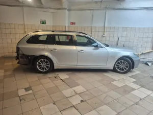 BMW 5 Series E60/E61 520d 2009
