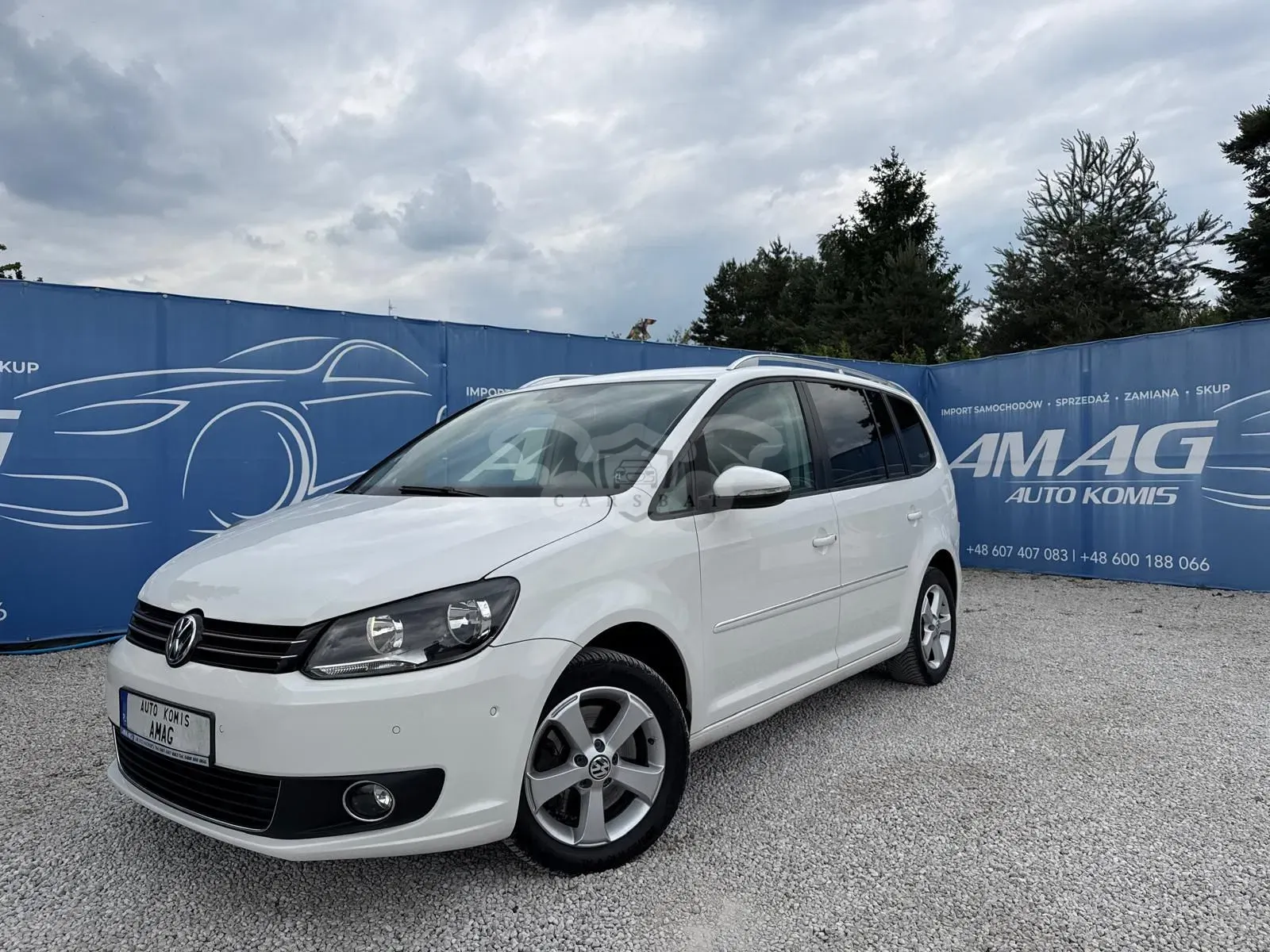 Volkswagen Touran II 2.0 TDI DPF DSG Life 2013