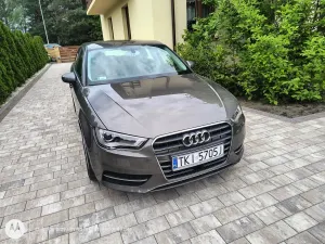 Audi A3 8V 1.6 TDI DPF Ambition S tronic 2013