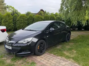 Opel Astra J 2012