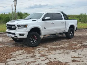 RAM 1500 5.7 Crew Cab Bighorn 2020