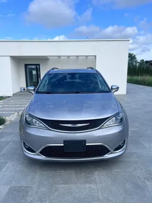 Chrysler Pacifica 2018