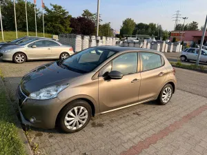 Peugeot 208 I 1.2 PureTech Active 2014