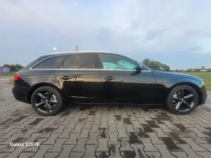 Audi A4 B8 2.0 TDI DPF Ambiente 2009