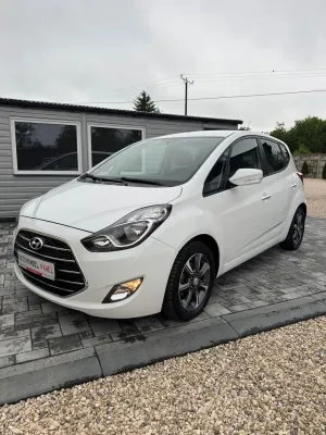 Hyundai IX20 1.4 Premium blue 2017