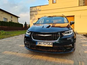 Chrysler Pacifica 2023