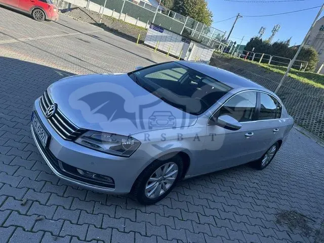 Volkswagen Passat B7 2.0 TDI Comfortline DSG 2012