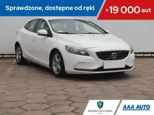 Volvo V40 II 2013