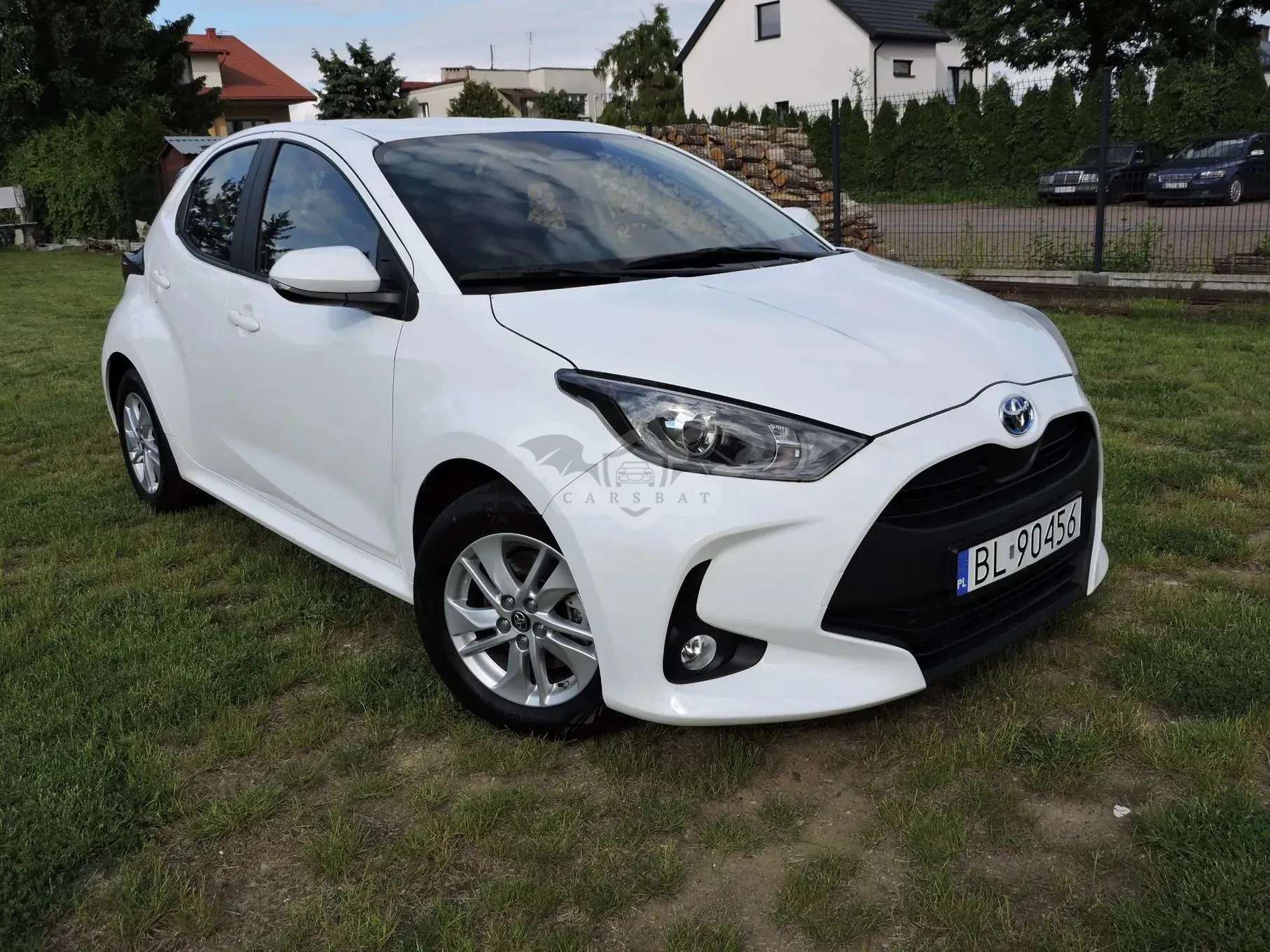 Toyota Yaris IV 1.5 VVT-i Lounge 2024