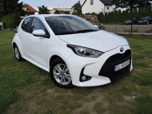 Toyota Yaris IV 1.5 VVT-i Lounge 2024