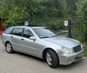 Mercedes-Benz C W203 2003