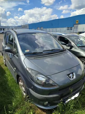 Peugeot 1007 1.6 Sporty 2-Tronic 2006