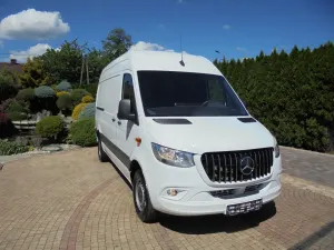 Mercedes-Benz Sprinter 2023