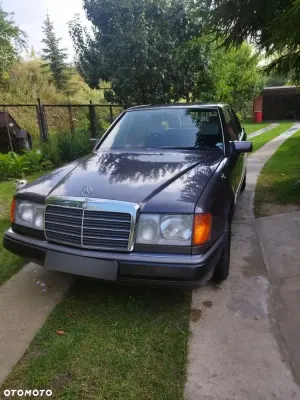 Mercedes-Benz E 1992