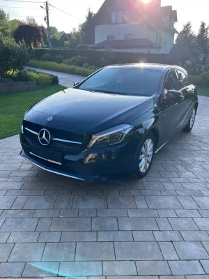 Mercedes-Benz A W176 180 BlueEfficiency Edition 2017