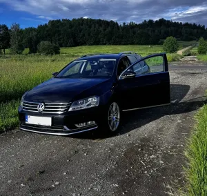Volkswagen Passat B7 2.0 TDI Highline DSG 2012