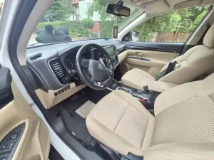 Mitsubishi Outlander III 2.0 Intense + SDA 4WD CVT 2018