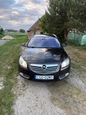 Opel Insignia A 2.0 Turbo 4x4 Cosmo 2010