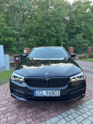 BMW 5 Series G30/G31 518d Sport Line sport 2019
