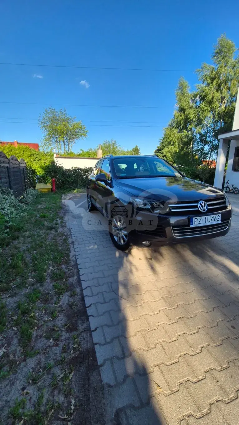 Volkswagen Touareg II 3.0 V6 TDI 4XMot BMT 2011