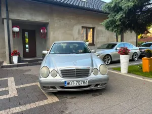 Mercedes-Benz E W210 1999