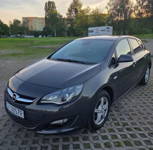 Opel Astra J 1.4 Turbo Exklusiv 2014