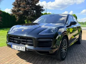 Porsche Cayenne III GTS 2022