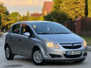 Opel Corsa D 1.2 16V Essentia 2010