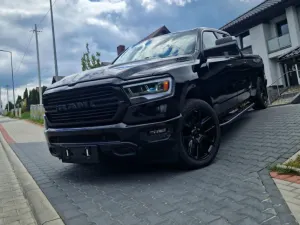 RAM 1500 5.7 Crew Cab Laramie 2021