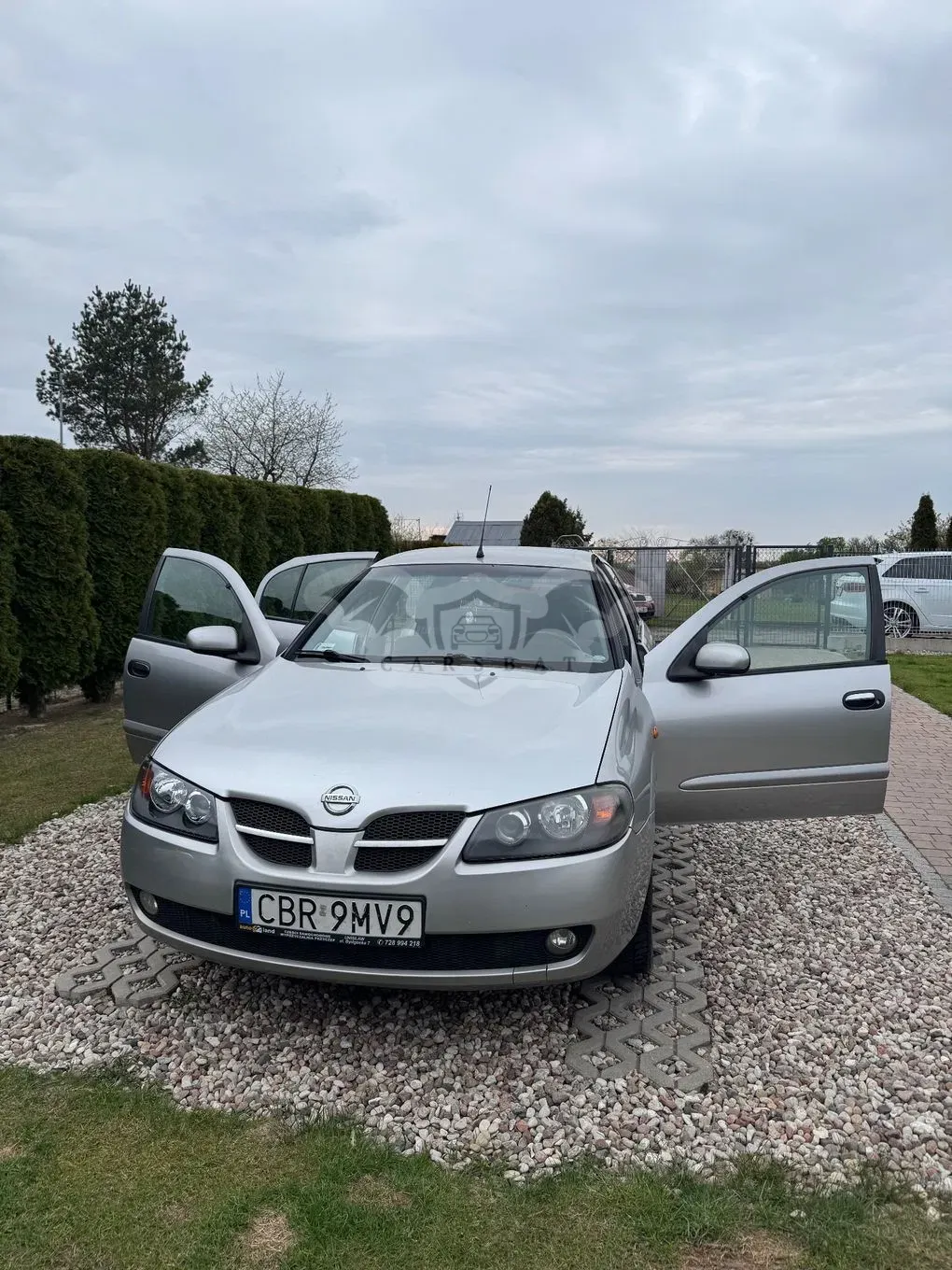 Nissan Almera N16 1.5 Visia + 2004