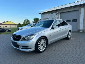 Mercedes-Benz C W204 220 CDI BlueEff Edition Avantgarde 2011