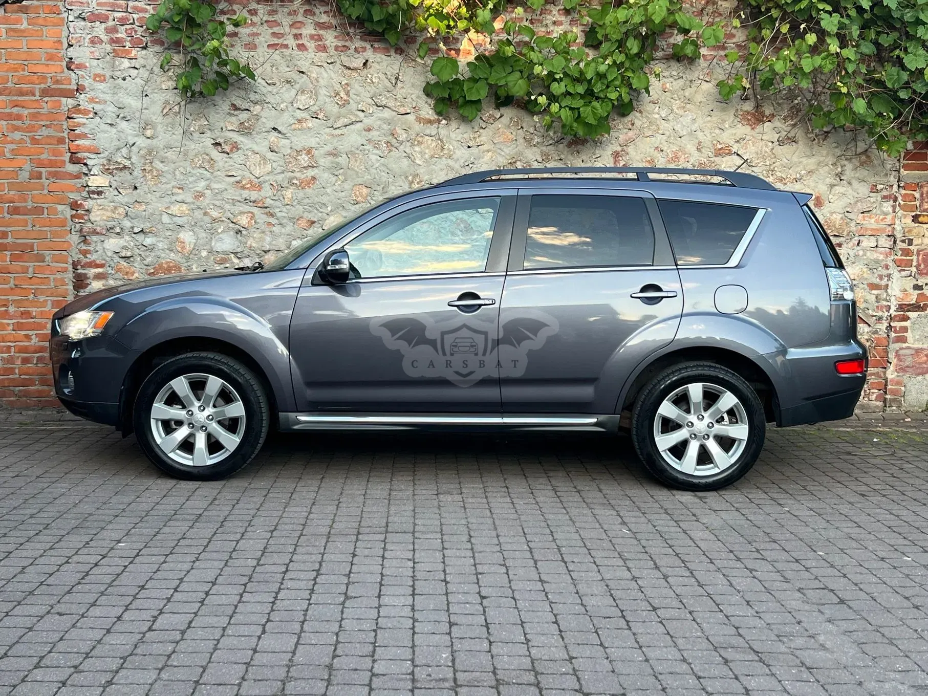 Mitsubishi Outlander II 2.0 Intense 2WD 2012