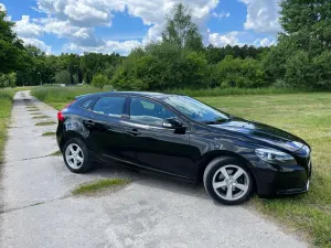 Volvo V40 II D2 Drive-E Kinetic 2016