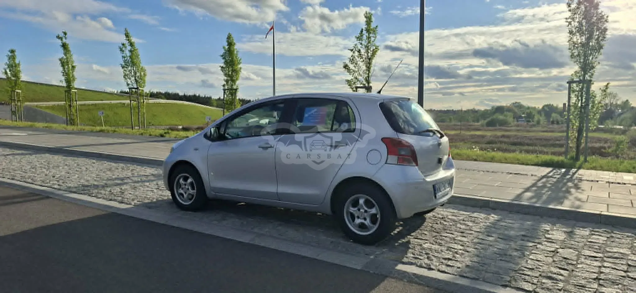 Toyota Yaris II 2011