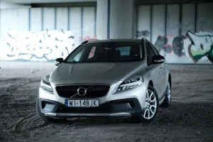 Volvo V40 T3 Drive-E Momentum 2018